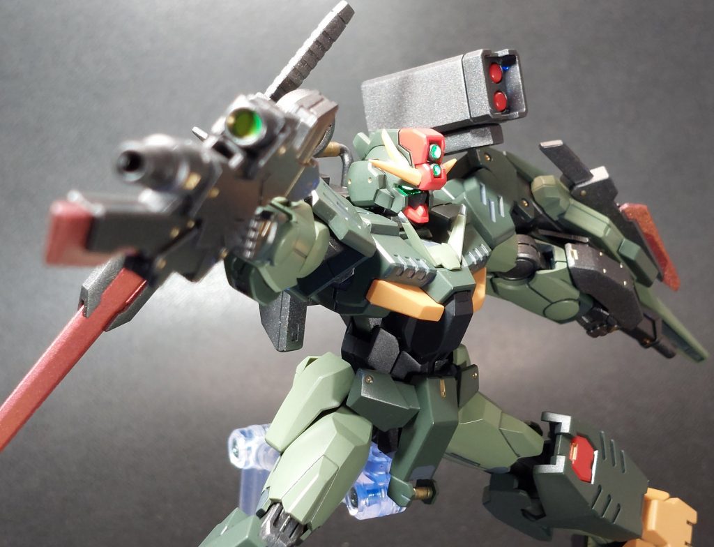 『ガンダムダブルオーコマンドクアンタ＝ヴァーミリオンエッジ』–3枚目/制作者：ヒドラスキー