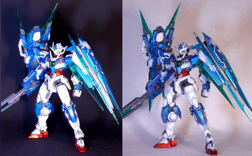 黒背景と白背景で見比べ画像実際にはグラデーションの黒部分が光の加減でレッドに見えます青装甲やフレームも角度によって赤く見えます撮影ってほんっっと分かんない!w