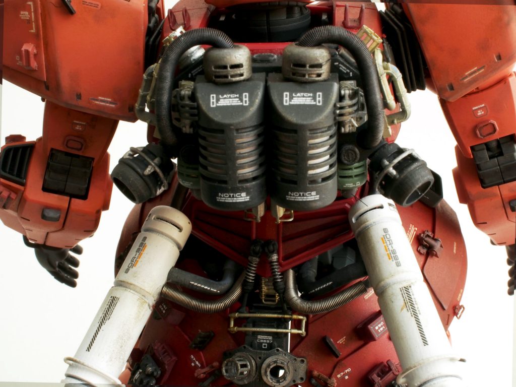 フルスクラッチのバックパックは、土台の上にオリジナルのディテールアップをバランス良く組み合わせました。makers21.com