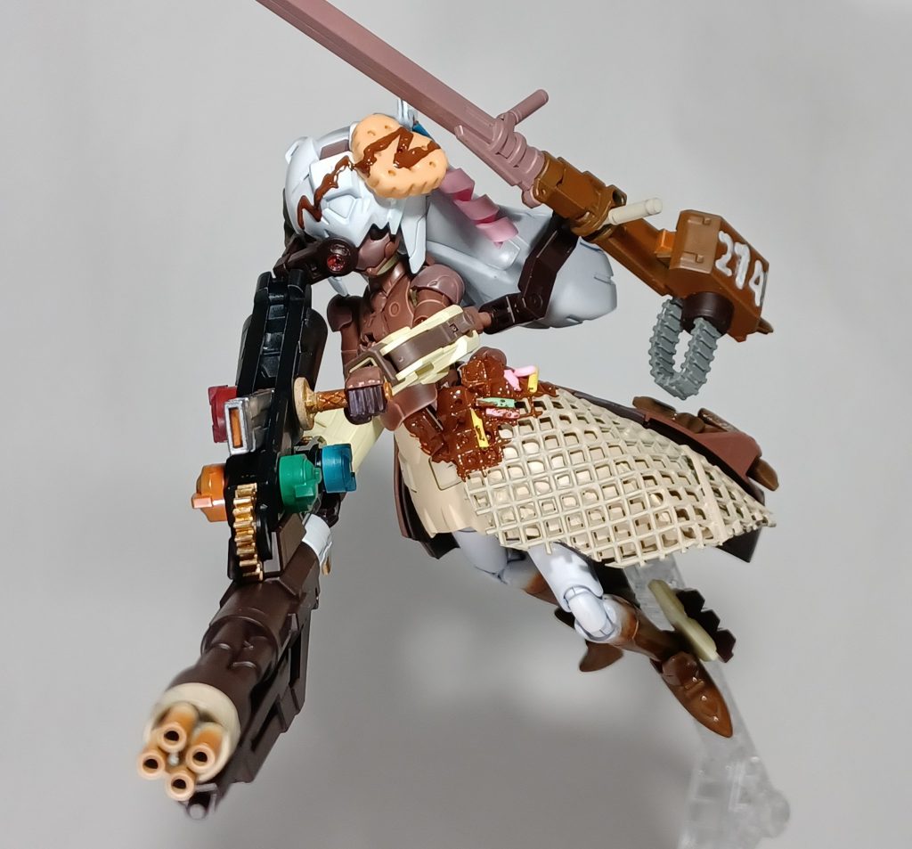 【アクション集】両手持ちがメインにはなりますが、片手持ちも…ガトリングは空中打ちが似合いますね〜(´∇`)