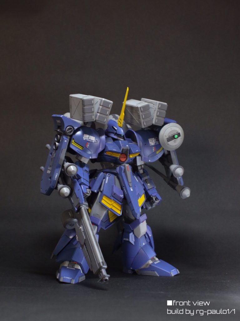 こだわりとしては、あくまで連邦所属なので、ティターンズのロゴを使っていない事です。あえて所属を明確にしない事で、想像の余地があると面白いかなと思います。