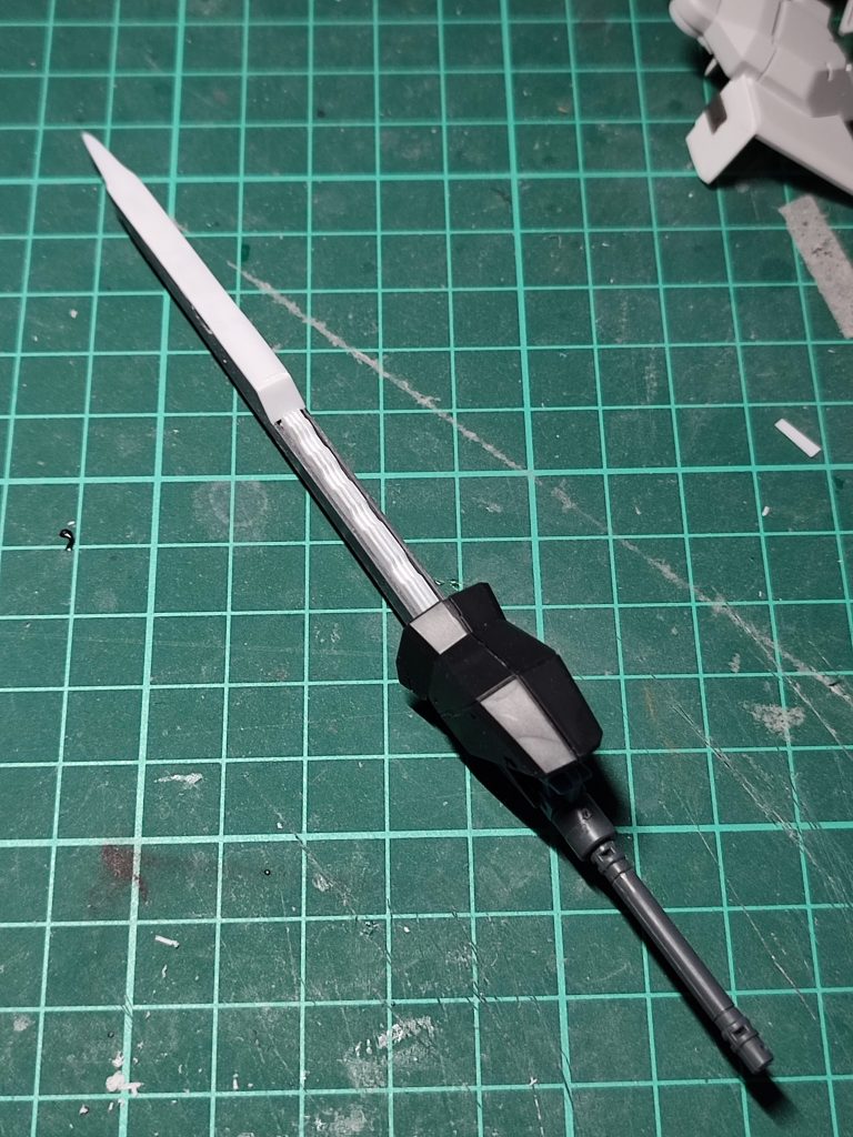 剣の裏側。30MMは公式戦の関係でプラ板禁止ですが、心置きなく使えるのは何とも言えない快感です。