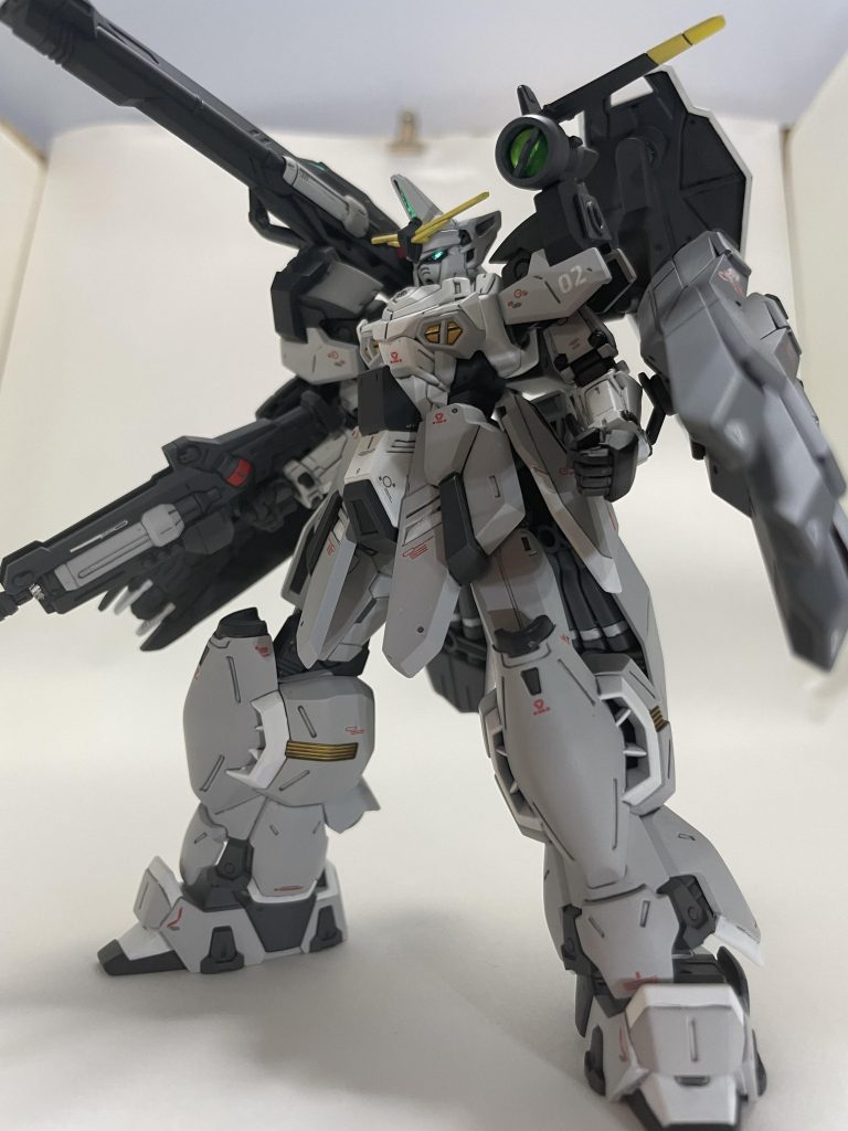 ジェミナス02 陸戦重装ユニット！ジェミナス02 に戻せるってことはコレも作るしかない！ってことで作りました。F90ⅡでいうところのＩタイプの様な。カラーリングは素体に合わせてロービジ風に。元のカラーより落ち着きました。てかコレのおかげで制作期間が一ヶ月を越えました。結果いい作品になったので大満足です。