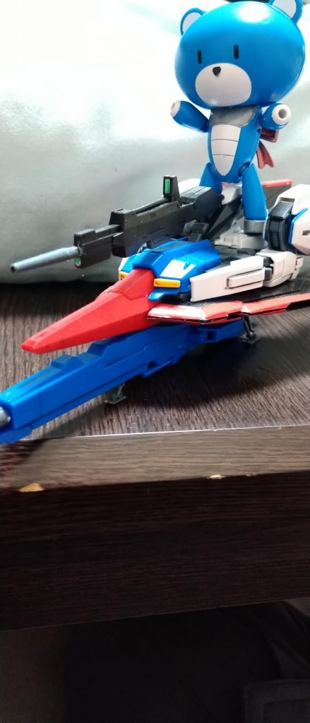 おまけ　Zガンダムに乗るプチッガイ。（Zガンダムはまた後日に投稿する予定です。）
