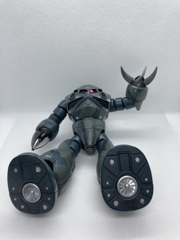 くつろぎ状態で、足裏も塗り分けました。