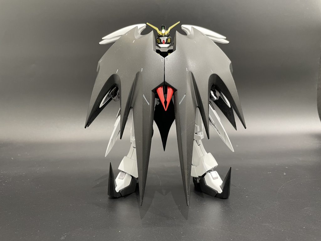 一見普通のデスサイズヘルEWですが、カラーリングを変更してあります