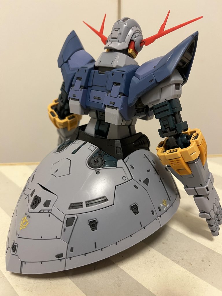 2度としないと思う駐機状態。スタンドあったら、ずっと浮かせたままですねー。