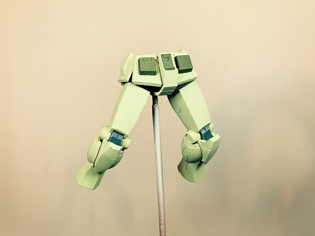 可能な限り分解して、筆塗りで塗装しました。