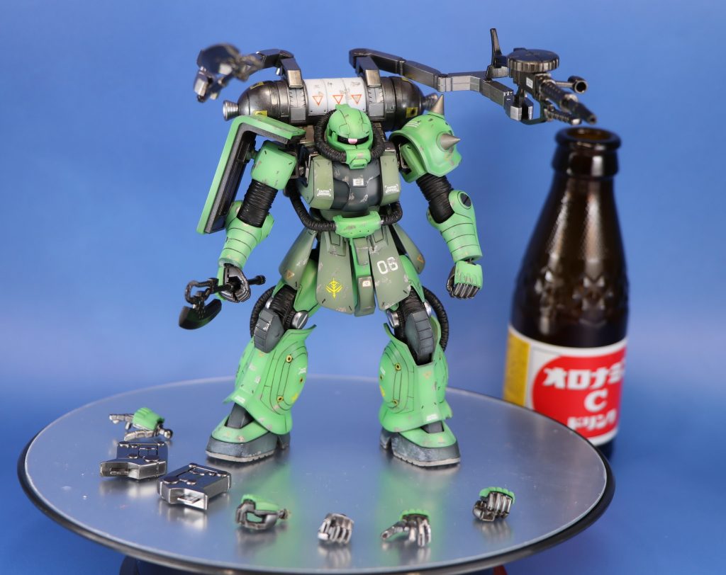 少し前に作ったザク、サンダーボルト版のご紹介。ビッグガンも展示してありますので是非お店でどうぞ。