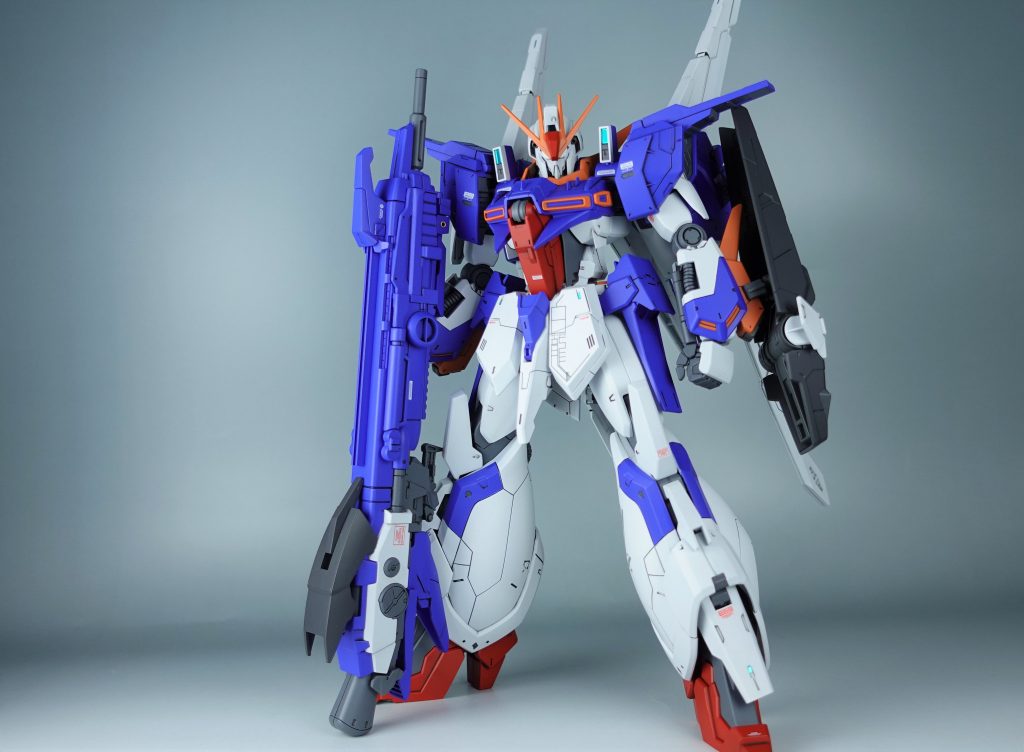 長物を持たせたかったんですよねZガンダムのパーツを脛に使ったり武器にも使ってます
