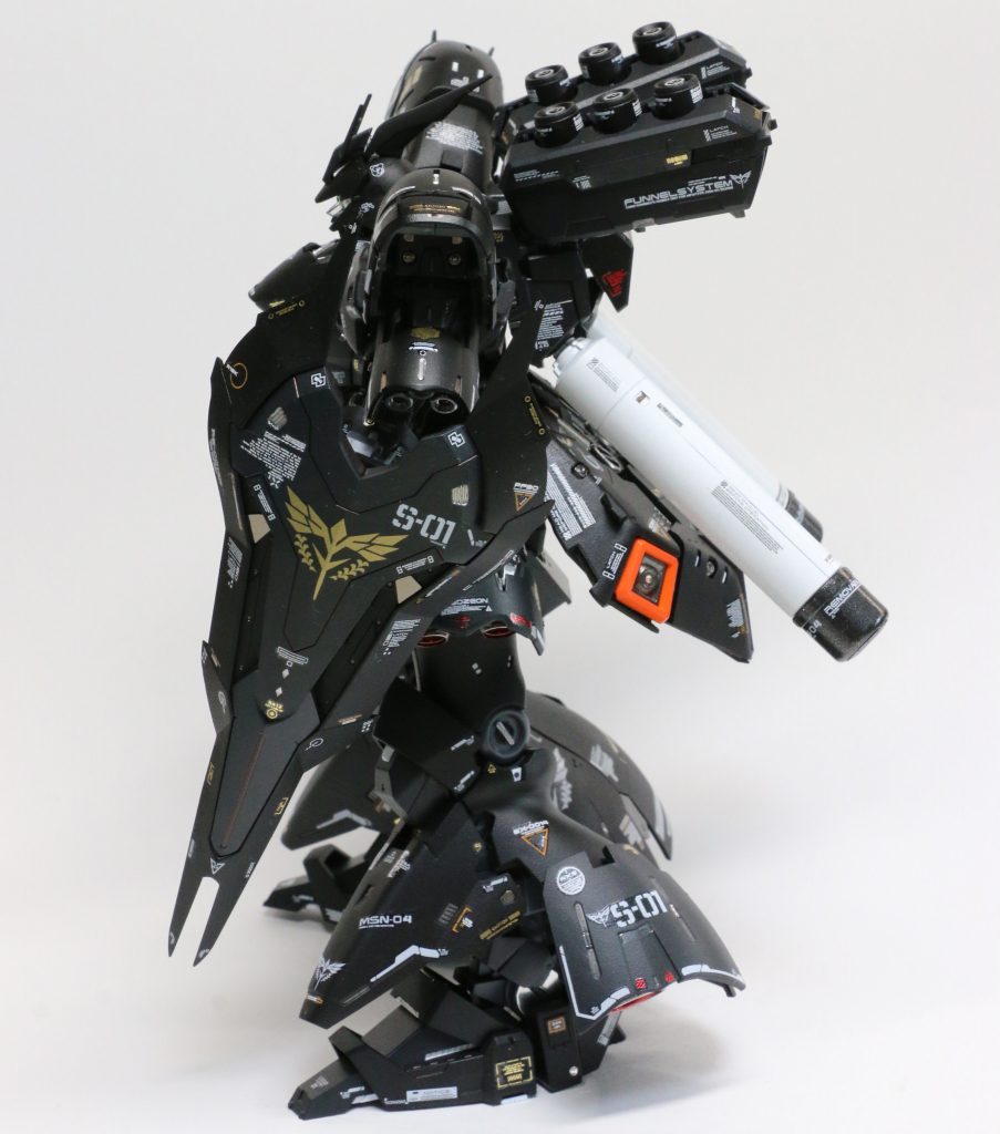 ブラックサザビーRG–3枚目/制作者：Nicoto