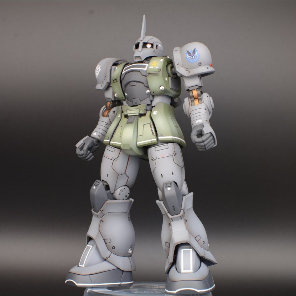 重厚感を出したかったので、マホガニー立ち上げのグラデーション塗装に挑戦しました。濃淡の加減と、ベース色とレイヤー色のチョイスが難しいですね🤔