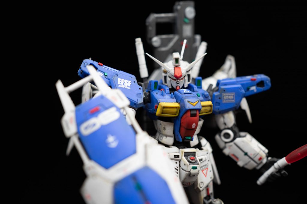 アップ顔もイケメン。正直、ガンプラ始める前は「ガンダム」ってそんなにかっこいいと思ってなかったんですよね。ジオン機体の方がカッコいいって思ってました。ヒトは変わるものです（╹◡╹）