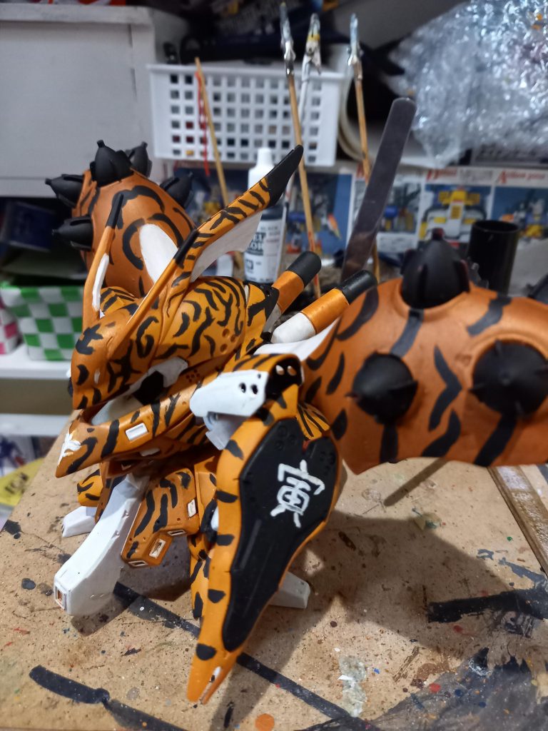 ファンネル黒だた締まりがないので白多投に切り替え。