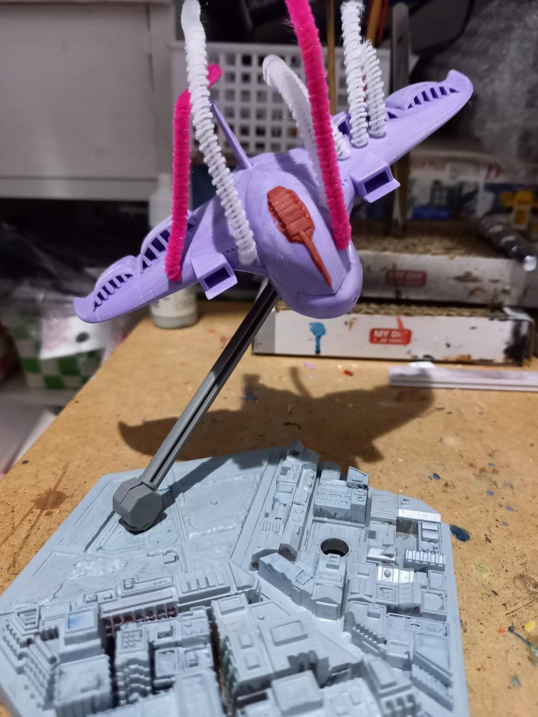 モールを軸に綿を付けました。