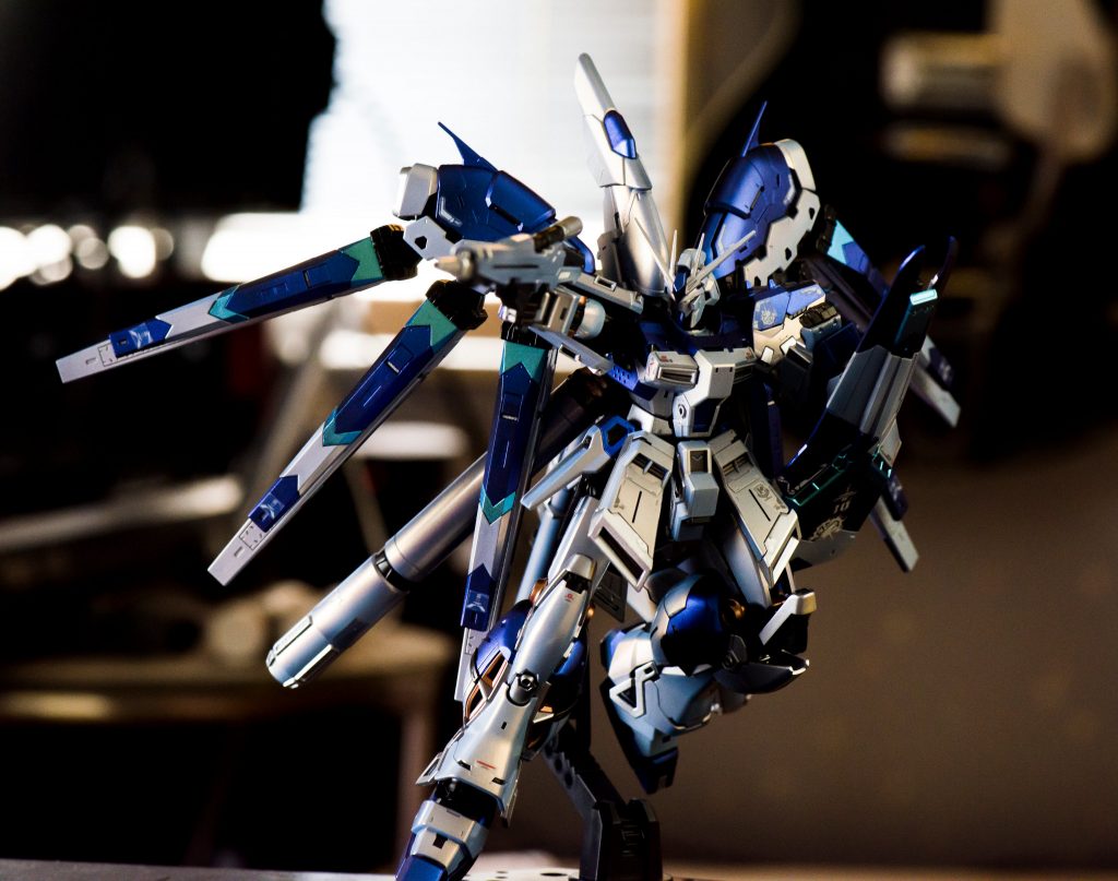 Hi-νガンダム–4枚目/制作者：澪