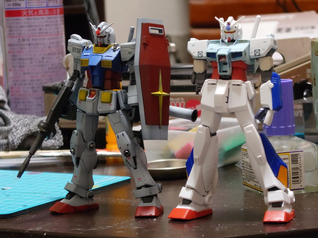 初期検討。オリジンガンダムの頭部と足&ジム・カスタムの胴体とアレックスの太腿部等、色々組合せてみましたけど、纏まりがイマイチ。