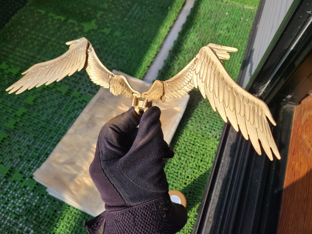 スカイハイウイング大きい翼と小さい翼を組み合わせたほどよい大きさとなっております