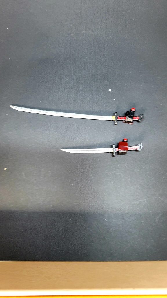 二刀流は片方は小刀のイメージだったのでカットしました