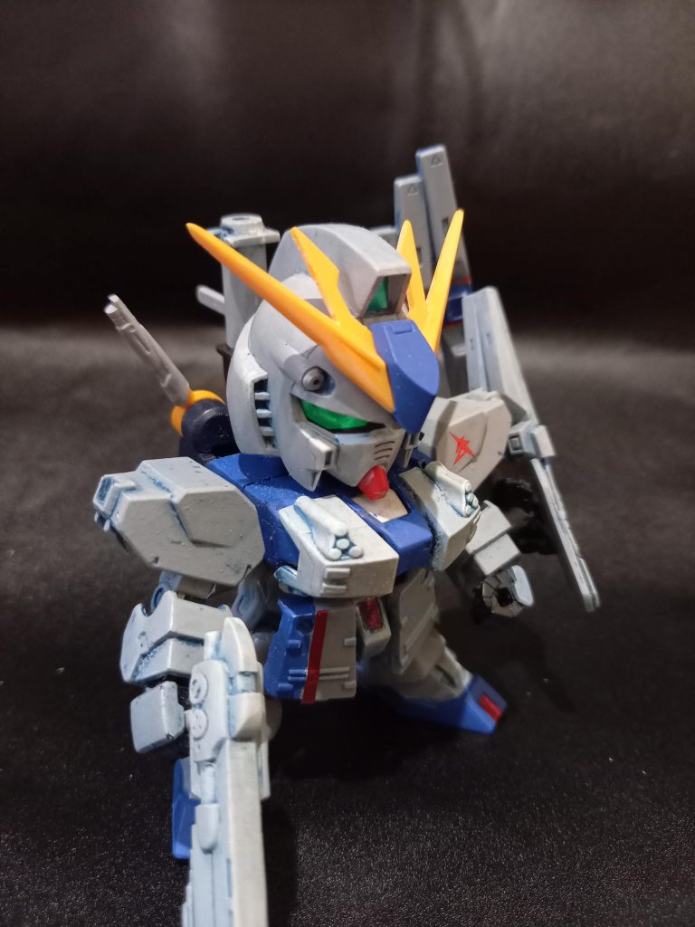 ライトグレーで塗ってウェザリングカラーシェードブルーでウォッシング