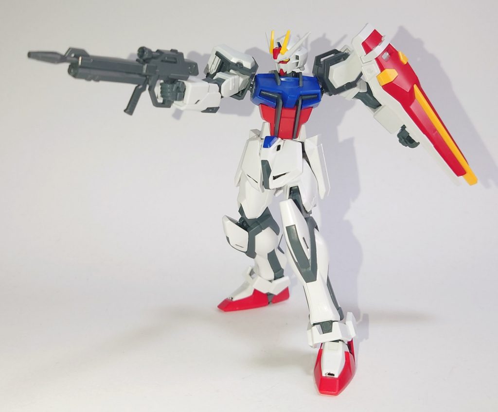 ライフルで撃つポーズ。