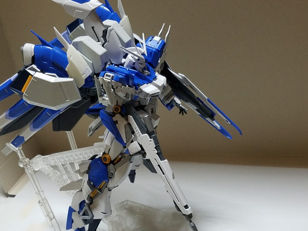 いろいろなポーズで撮りたかったけど、背中が重くて撮影は断念Σ(＞Д＜)