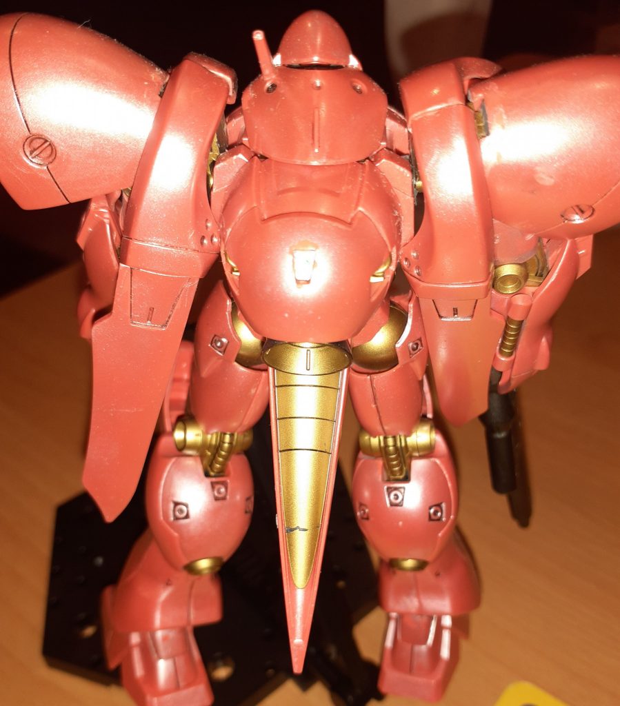 フラガ少佐・「ドラグーンシステム付いてないよ…」