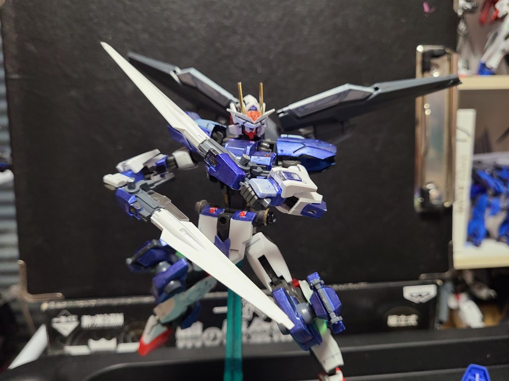 腰に差している双剣。高速戦での手数は断然多いが、カタールより使われる頻度は少ないという結果に