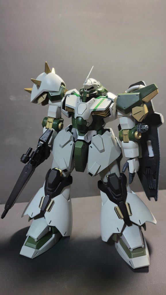 正面から全体像 