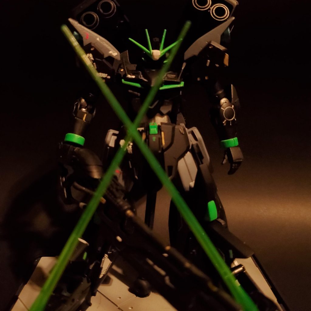 スネにサブアームを仕込んで 近接攻撃も抜かりなく。ご覧になってくだりありがとうございました。