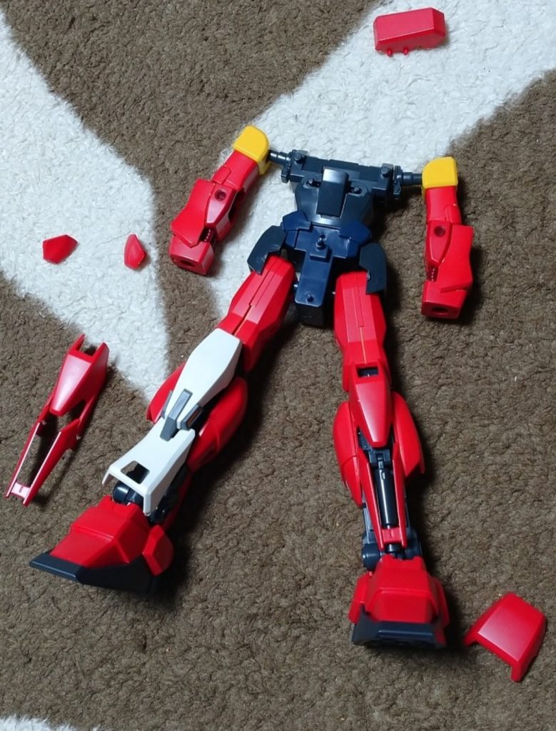 膝&脛は現物合わせで取り付けました。