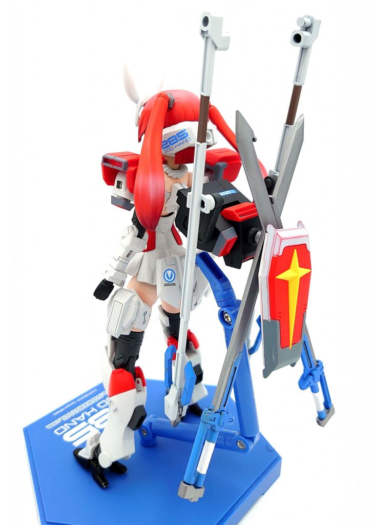 ソードシルエットに各武装を仕舞える様にしました。