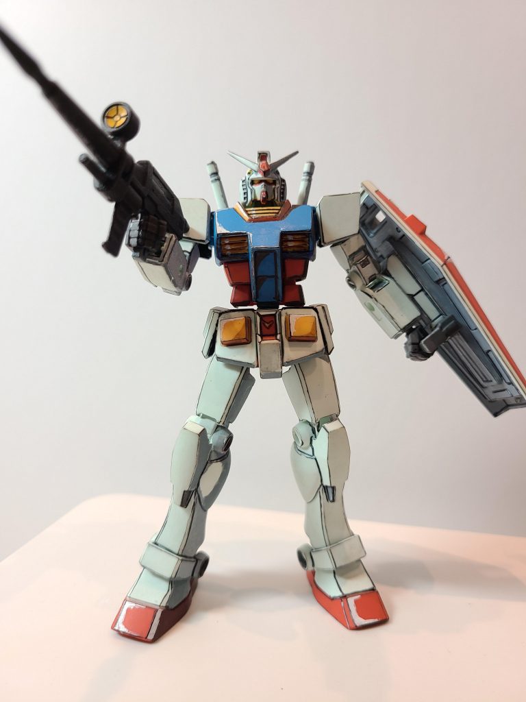 極力、アニメっぽくしたいのでモールドは消す方向で作ってます。エッジをペンで書いていくのが大変。