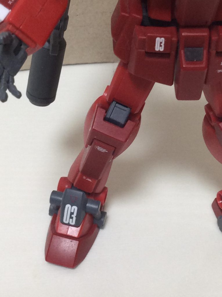 パーフェクトガンダムⅢの意匠を残して機体No.には03を。