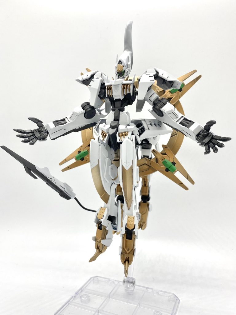 支配者のポーズルプスレクスの平手のおかげでこのポーズが映えますね※詳しくは化物語(副音声)を参照