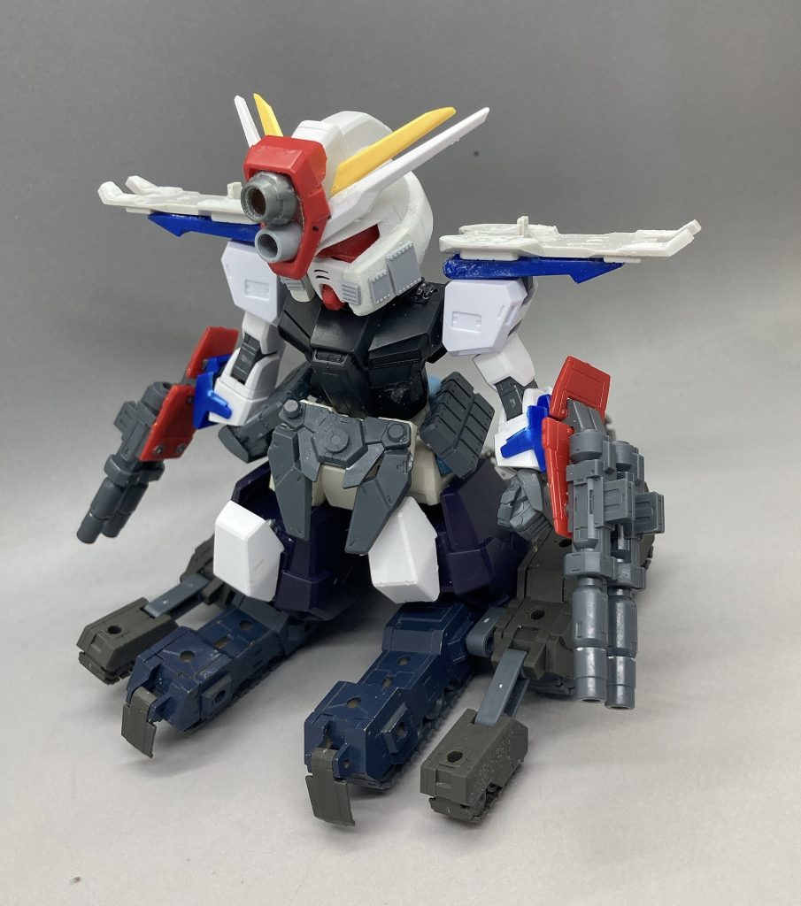 キャタピラの変形を組み込んで…