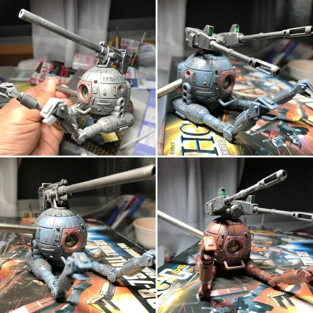 実際は、こんな感じ。小隊長機と副小隊長機には、それぞれの「パーソナルカラー」の『シルバー』と『メタリックオレンジ』を施し、新米パイロット機は〝旧キット〟のカラーリングに塗装しました。また〝戦闘後〟と言う設定なので、「スス汚れ」のようなウェザリングを施しています。