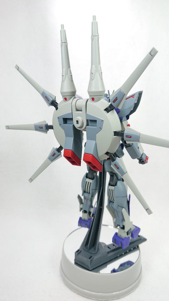 使用した塗料タミヤカラースプレー・ジャーマングレイ・パープル・シルバーリーフ・ヘイズグレイ・ピュアーレッドMr.カラースプレー・ガルグレー