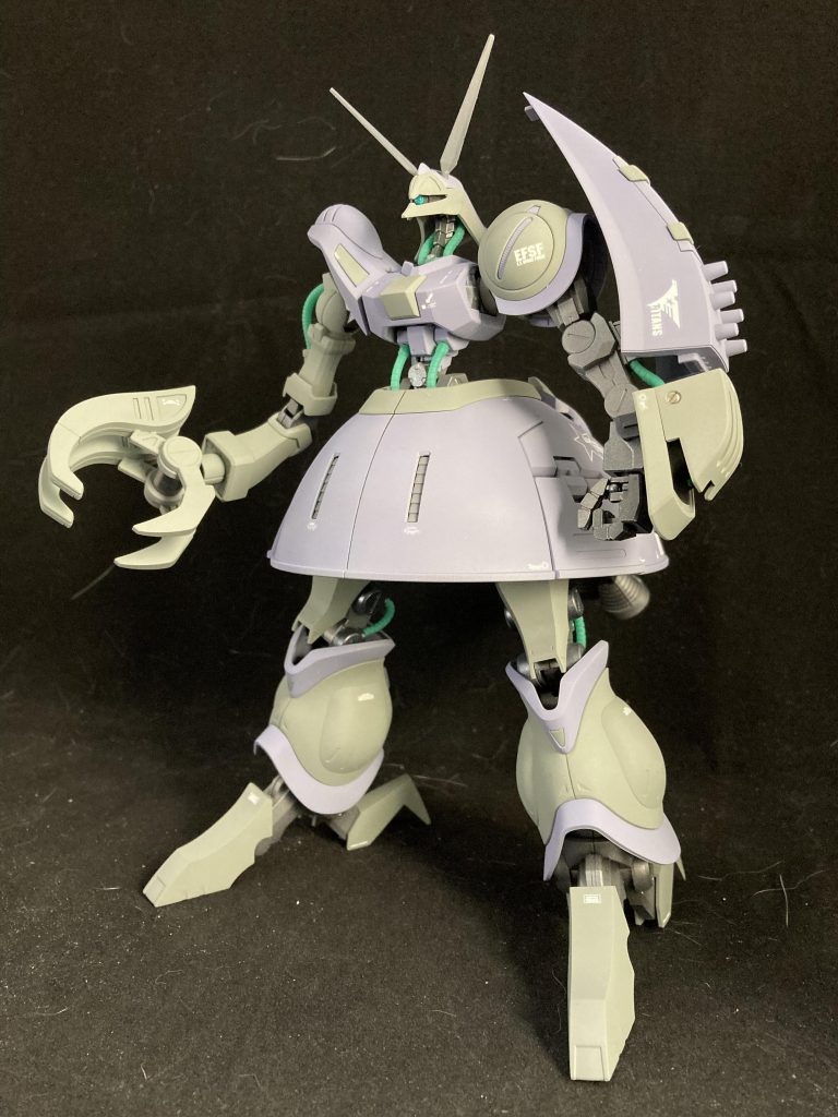 バウンドドッグゲーツ機です。MA形態のモノアイの側面にマイナスモールドだちょっとだけディテールアップ