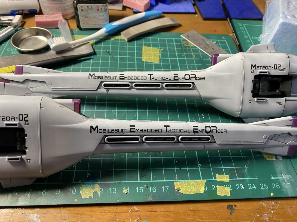 マーキングシール( ^ω^ )余白をカットして貼り付け