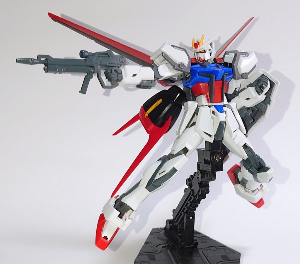 いつものタイトルバックポーズ。