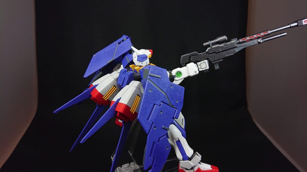 部分塗装にタミヤのエナメル塗料・ダークグレイ・メタリックブラウン・フラットブラック・フラットイエロー・フラットレッドセンサー部分にはMr.メタリックカラーGX・メタルイエローグリーン