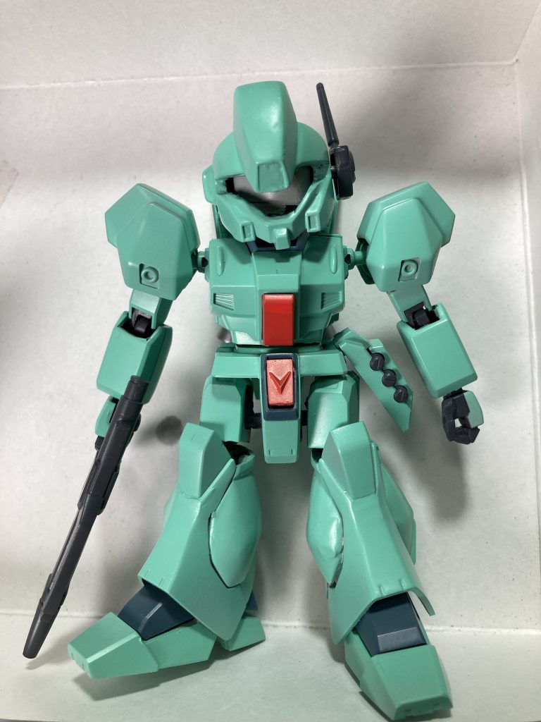 基本塗装を済ませたところです。本体の緑は頑張って調色しました。ご覧いただきありがとうございました。