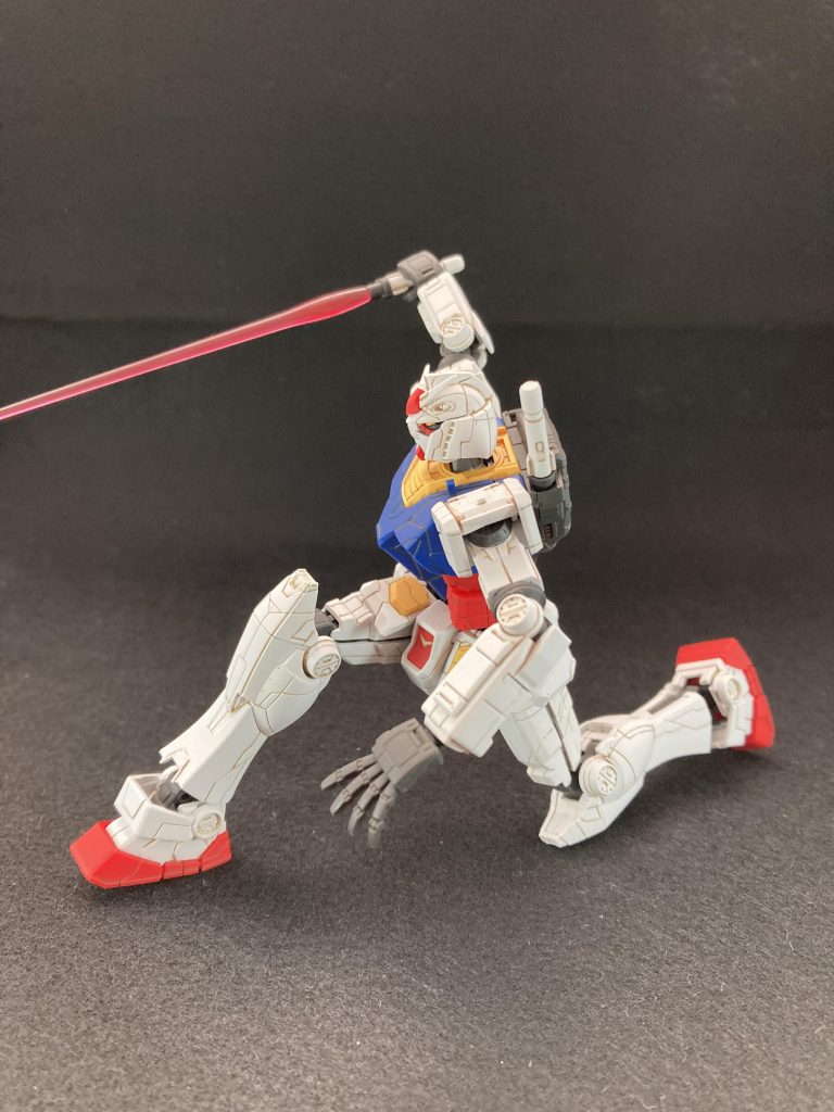 シタデルカラーで部分塗装。墨入れは色ごとに異なった茶系を使用。最後に1:1に希釈したつや消しでコート。公開期間が延長されたようなので、是非一度足を運んでみて下さい。