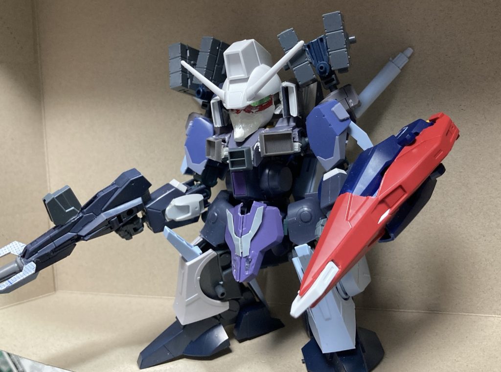 エクステンドアームズ08の肩を使うことにして、大体のパーツが出揃いました。ここからしばらく放置。