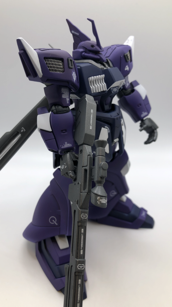 次男は暑がりなので肩、背中、脹脛の風通しを良くしてみました。笑