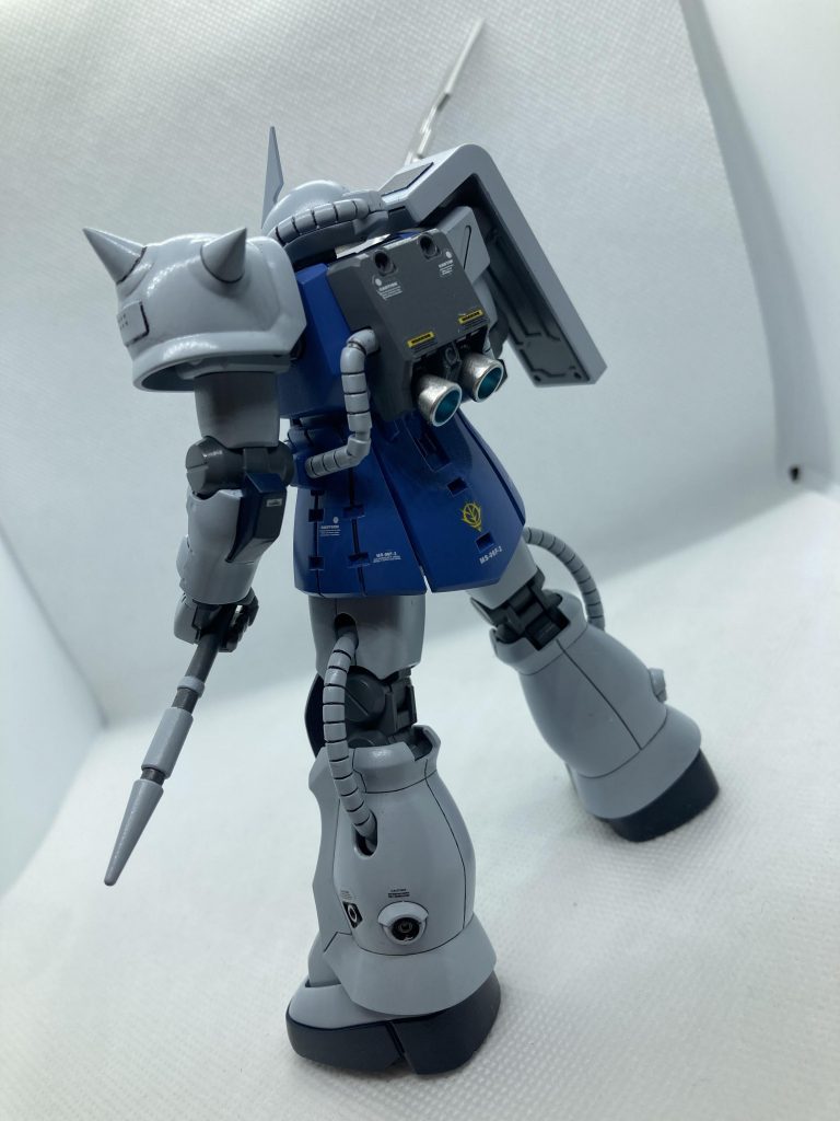 太腿は内側外側共にはじめてスジボリ入れたけど見えません(^◇^;)