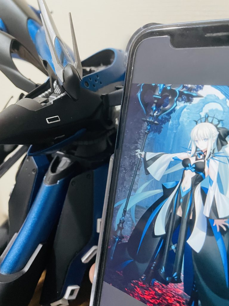 モルガン)「……似ている……でしょうか？」