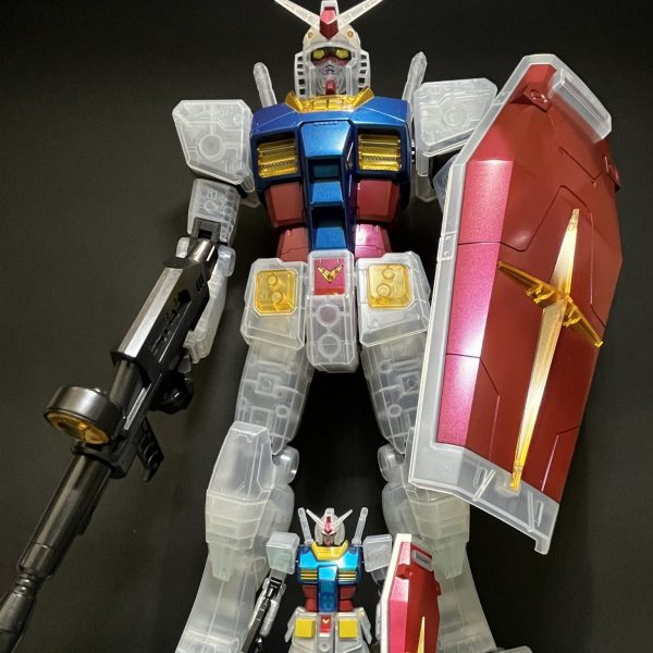 メガサイズ　スケスケガンダム1/48