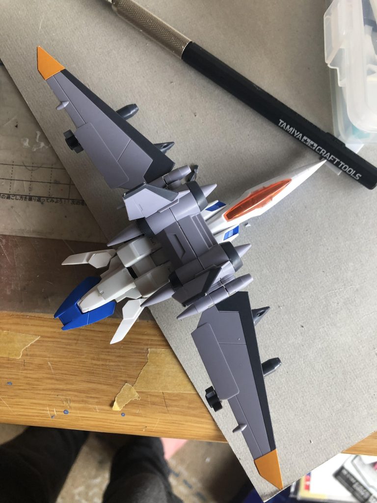 とりあえずシルエットを決めて